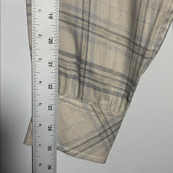 Tuckernuck Ruffle Blouse NWT Women’s XXL Tan Plaid Long Sleeve Collared Shirt - Picture 15 of 15